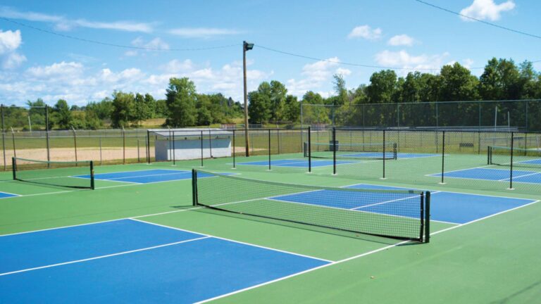 blue and green pickleball courts